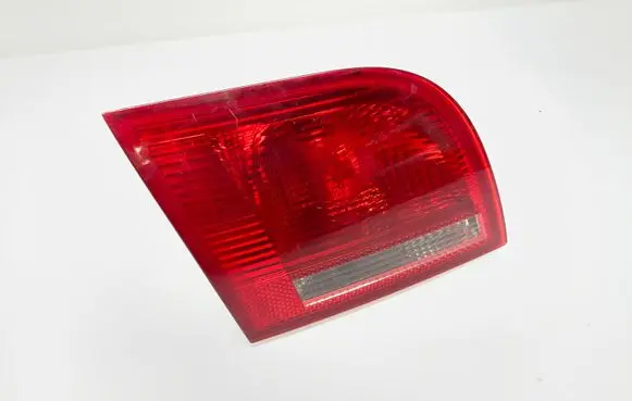 Audi A3 S3 A3 Sportback 8P Tailgate rear/tail lights 8P4945093C