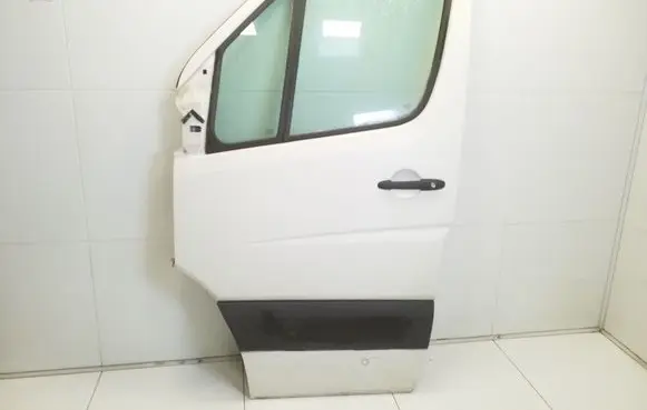 Volkswagen Crafter Front door