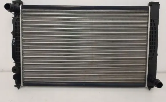 Audi A4 Allroad Coolant radiator D7W053TT