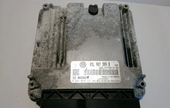 Volkswagen Golf VII Engine control unit/module 03L907309B 0281015131
