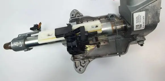 Mercedes-Benz A W169 Steering wheel axle A1694604016