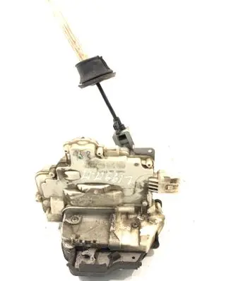 Audi A6 S6 C6 4F Front door lock 35104