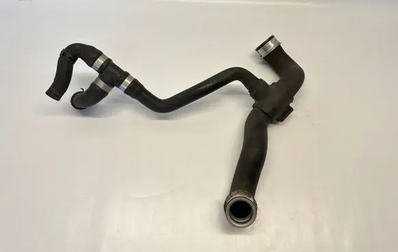 Mercedes-Benz SLK R171 Engine coolant pipe/hose 1715010082 A1715010082