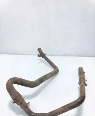 Volkswagen Touareg I Engine coolant pipe/hose