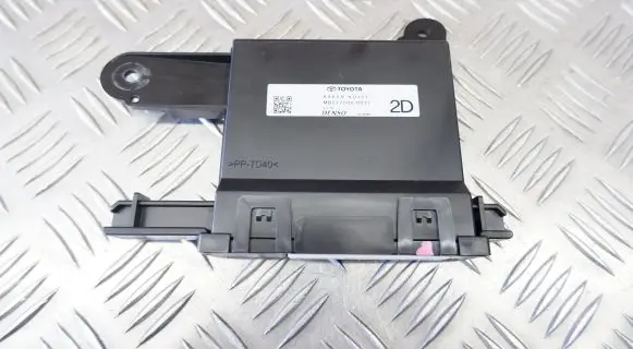 Toyota Yaris Cross Air conditioner control unit module 88650K0121