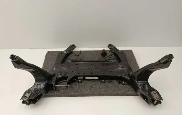BMW 2 F46 Front subframe 6872729 1685897 1552019