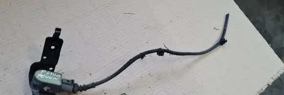 Headlight/headlamp level sensor