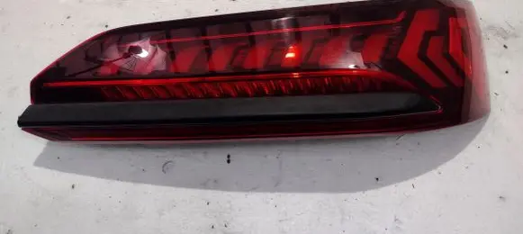 Audi Q7 4M Rear/tail lights 4M0945308