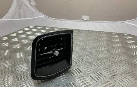 Volvo XC60 Dashboard side air vent grill/cover trim 31417691