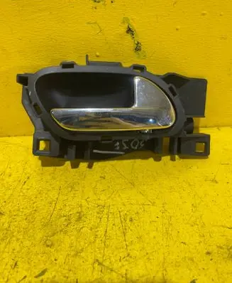Peugeot 308 SW Front door interior handle 9660525380
