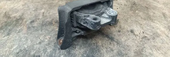 Ford Focus Engine mount bracket 3M516F012SF