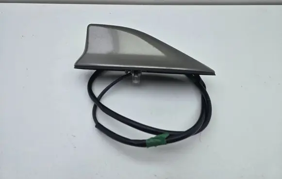 Toyota Auris E180 Aerial GPS antenna V310838C