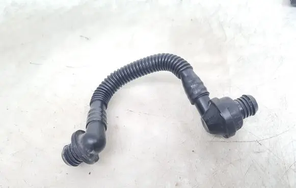 Audi A4 S4 B7 8E 8H Vacuum line/pipe/hose 8E1611931K
