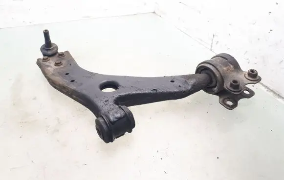Front lower control arm/wishbone