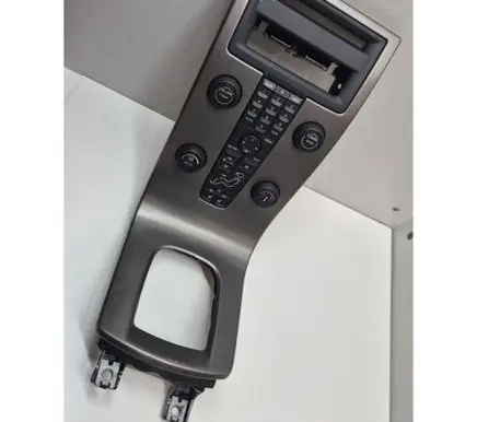 Volvo V50 Climate control unit 8623067