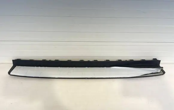 Fiat 500L Rear bumper trim bar molding 735522272