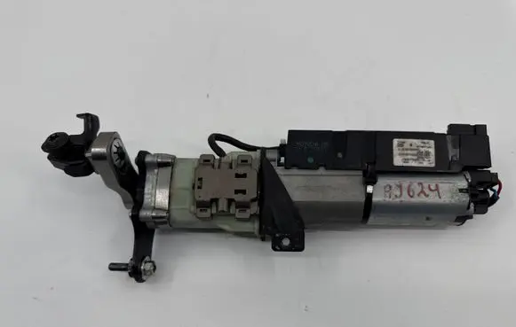 Audi A4 S4 B8 8K Tailgate/trunk/boot lift motor 4F9910591 8K9827851A 4F9950945