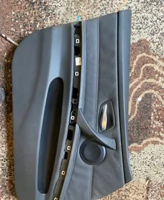 BMW 3 E90 E91 Front door card panel trim