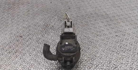 Mazda 3 I Windscreen/windshield washer pump 8603109120