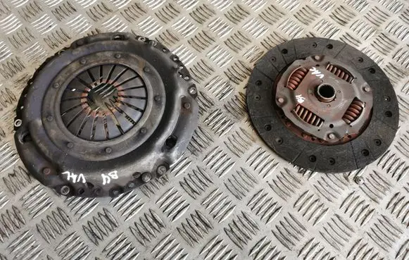 Volkswagen PASSAT B4 Clutch set kit