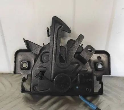 Renault Megane IV Engine bonnet/hood lock/catch 656017233R