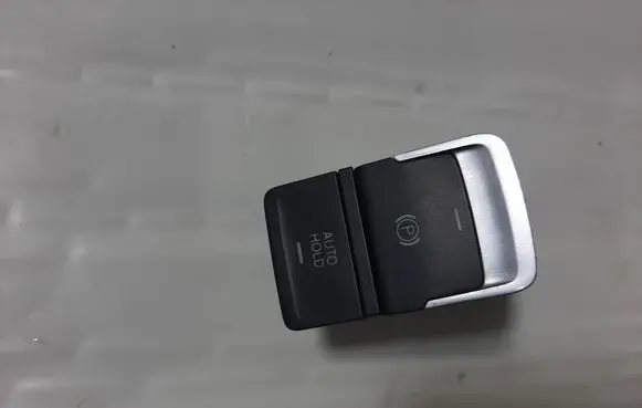 Volkswagen Golf VII Hand parking brake switch 5G0927223D