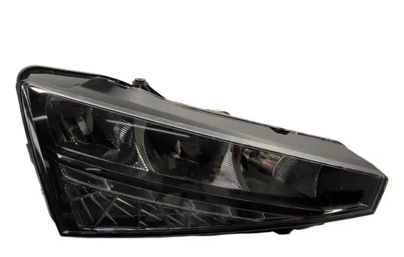 Skoda Scala Headlight/headlamp 657941016 90176072 857941016