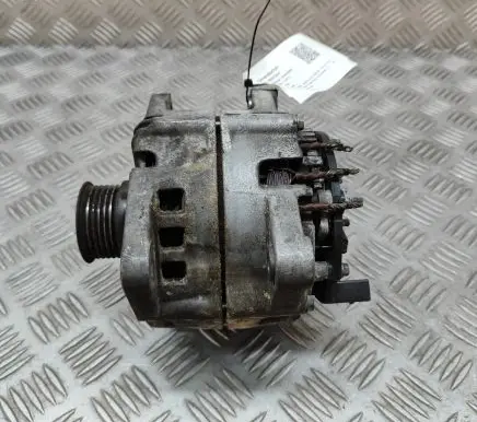 Mercedes-Benz CLS C218 X218 Generator/alternator A0009068601 FG18S110