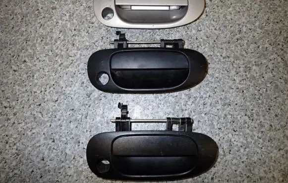 Mitsubishi Space Star Sliding door exterior handle 