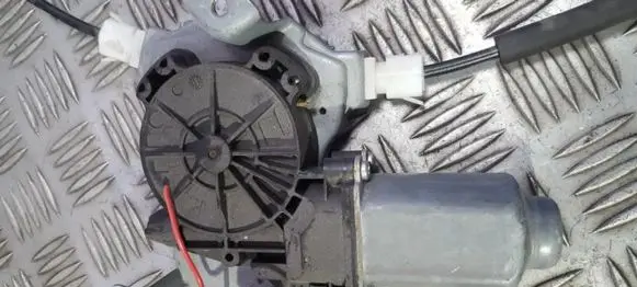 Front door window regulator motor