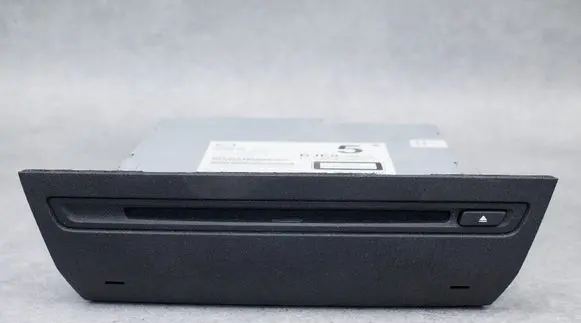 Mazda 3 II Navigation unit CD/DVD player BJE8669G0 KA087 MD422346