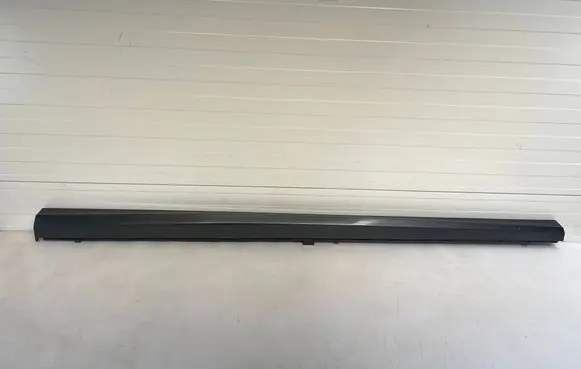 Audi A3 S3 8V Side skirt front trim 8V7853860