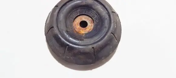 Coil spring mount