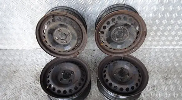 Hyundai i10 R14 steel rim 52910-B9100