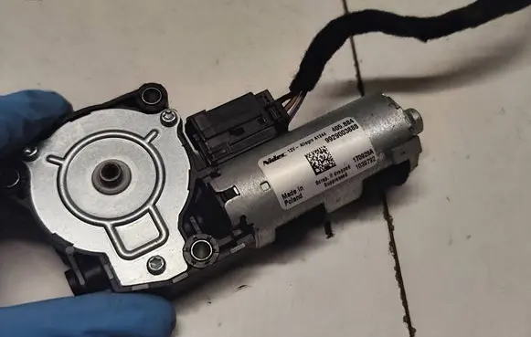 BMW 6 G32 Gran Turismo Sunroof motor/actuator 9929003888 1039792 170929A