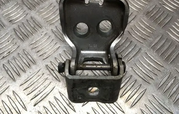 Peugeot 5008 Rear door lower hinge ES70