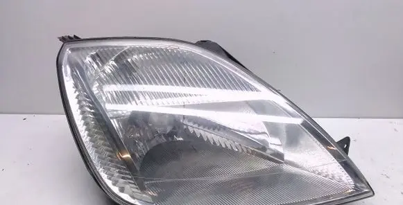 Ford Fiesta Headlight/headlamp 2S6X13W029AH 9818 9817