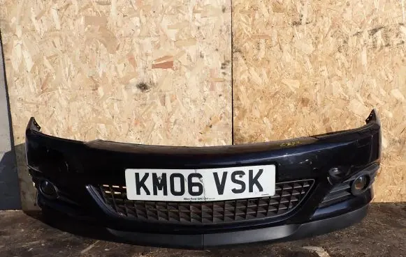 Opel Astra H Front bumper