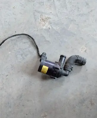 Porsche Cayenne (9PA) Other engine bay part 7L0965561