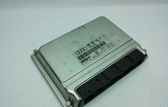 Audi A4 S4 B6 8E 8H Engine control unit/module 4B0907401P 0281001931