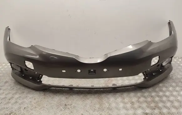 Toyota Auris E180 Front bumper 5211902K40