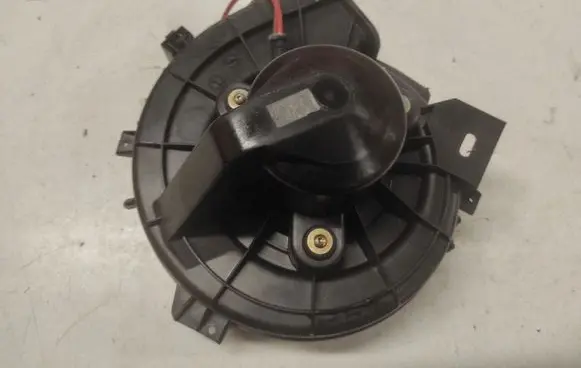 Opel Corsa C Heater fan/blower 006457P
