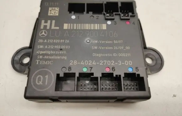 Mercedes-Benz E W212 Door control unit/module A2129004106