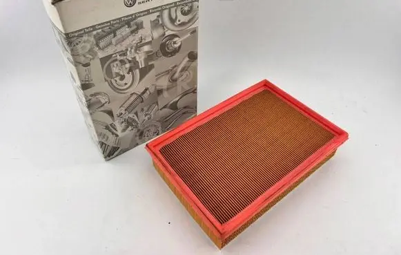 Volkswagen Caddy Air filter 1L0129620C