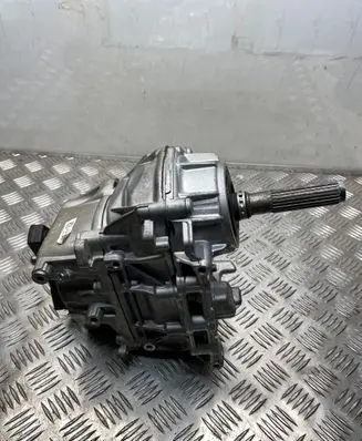 Mercedes-Benz E W238 Gearbox transfer box case A7252800300 40611294