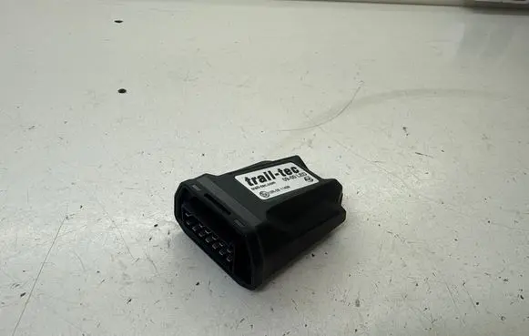 Volkswagen Multivan T5 Tow bar trailer control unit/module 10R0511409 0900LED