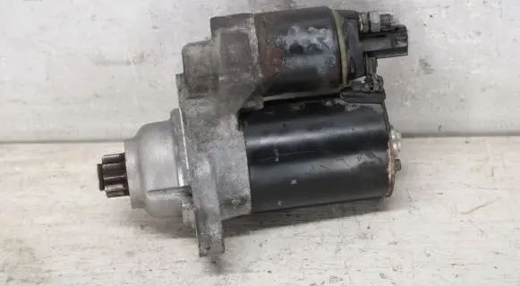 Skoda Octavia Mk2 (1Z) Starter motor 02T911023M 0001120408