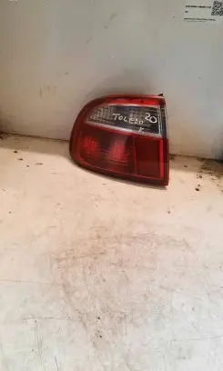 Seat Toledo II (1M) Rear/tail lights 1M5945257