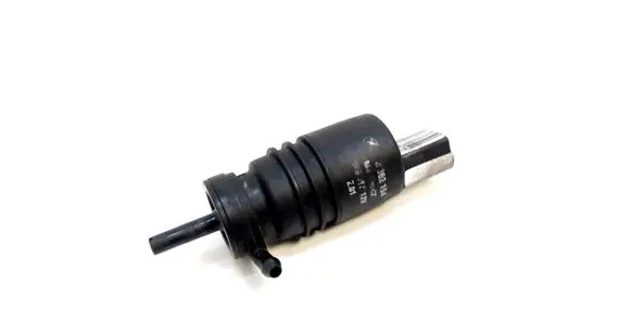 BMW 7 E65 E66 Windscreen/windshield washer pump 8362154
