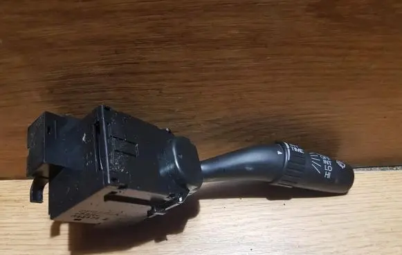 Honda Accord Wiper control stalk m226702